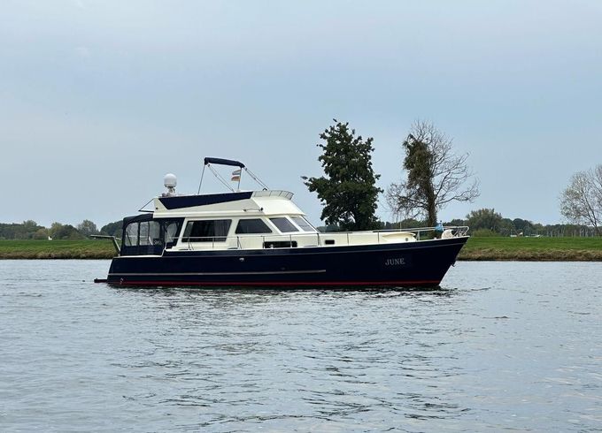 Bouman 1350 Fly