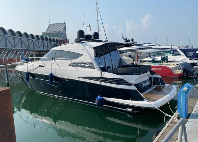 Elan 48 Power