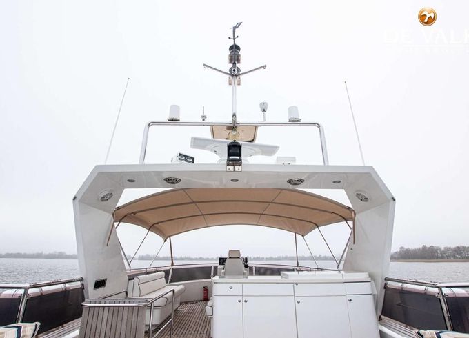 Van der Valk Explorer 25M
