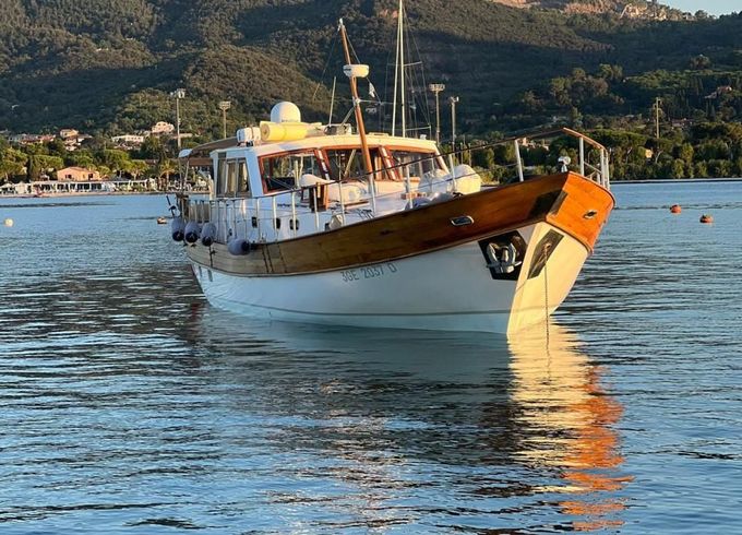 Viking Marin Caicco
