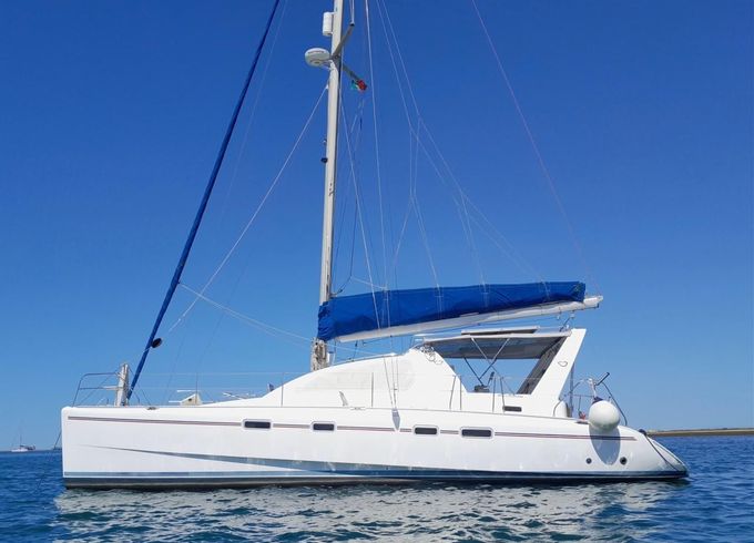 Leopard 42 Cruiser