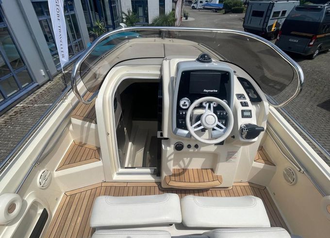 Invictus CX 280