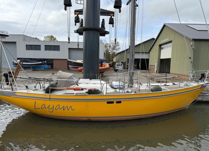 Tradewind 35