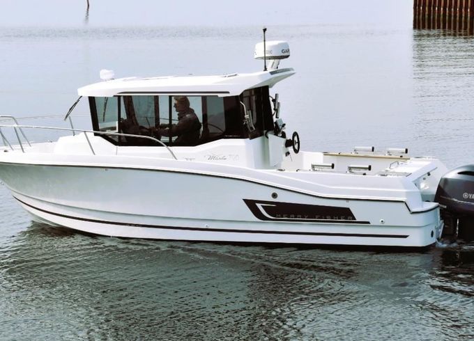 Jeanneau 795 MERRY FISHER MARLIN