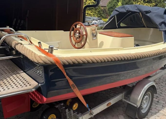 Antaris 520 met trailer
