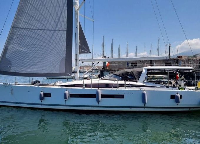 Jeanneau Yachts J 65