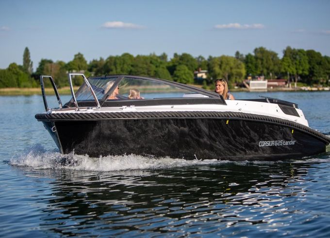 Corsiva 625 Tender