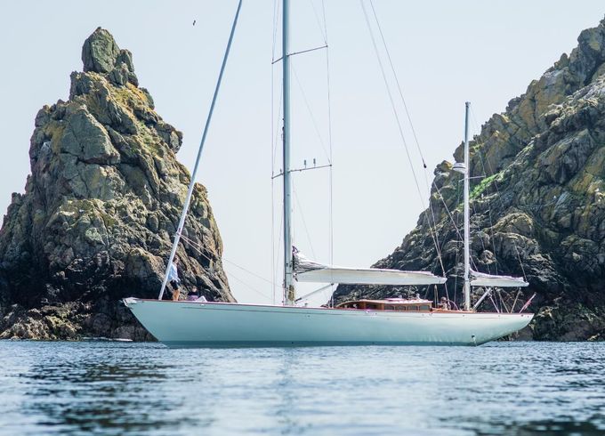Spirit Yachts C63