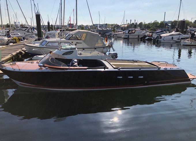 Britamarine R24