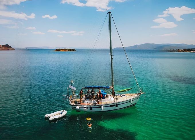 Coronado 35