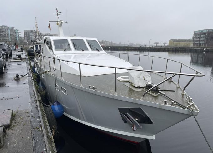 Deutscher Werftbau Leopard 65