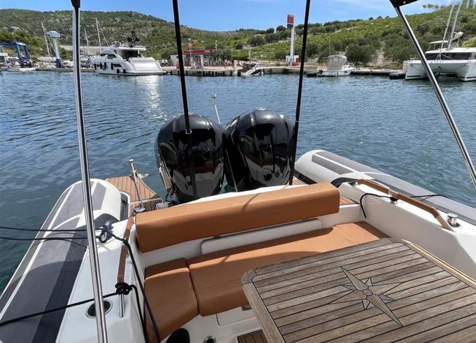 Brig Eagle 10