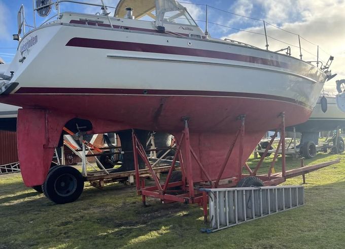 Aphrodite 33