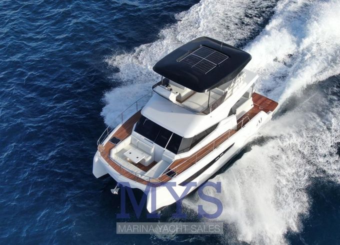 Aventura 38 FLY