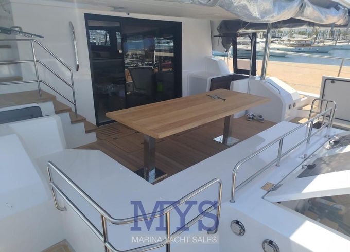 Aventura 56 MY