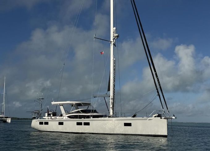 Hylas 57
