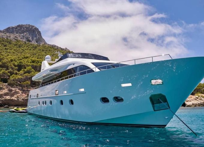 Admiral Yachts 25M