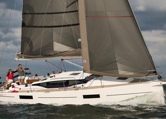 Northman Maxus 35