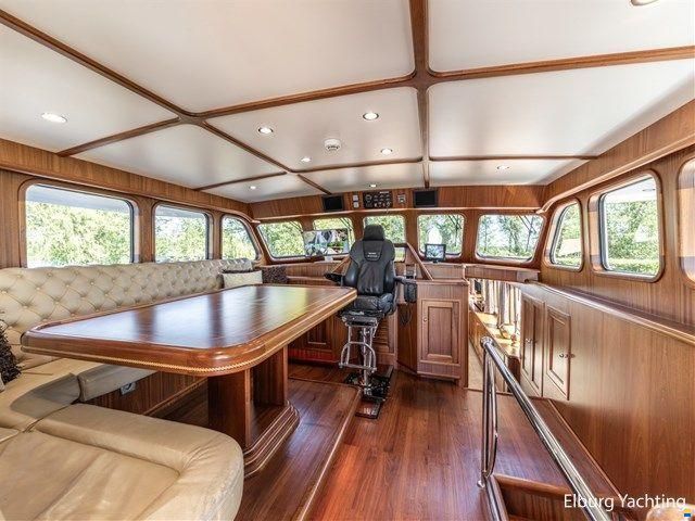 Feadship Classic 80ft - MY Spirit of Freedom