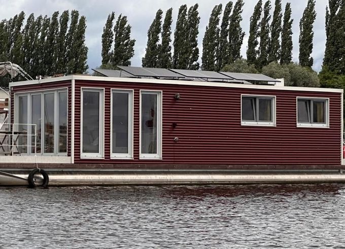 Elysion-Boote