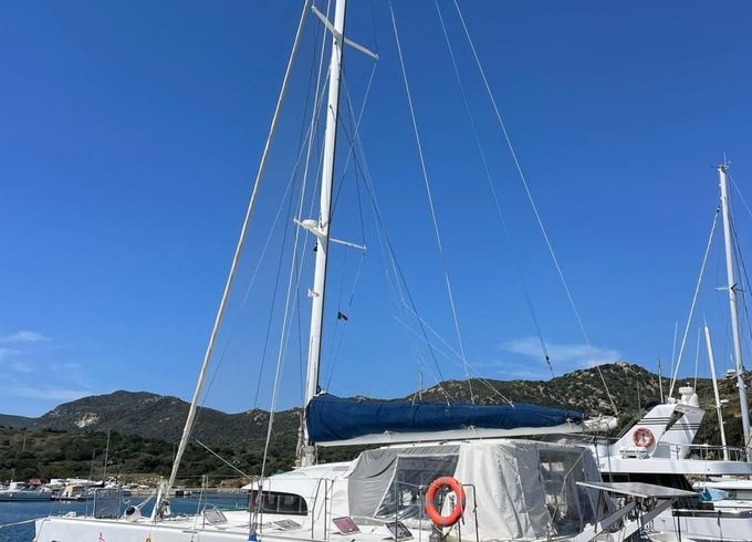 Lagoon 570