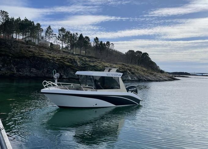 Alumarin 670 Cabin