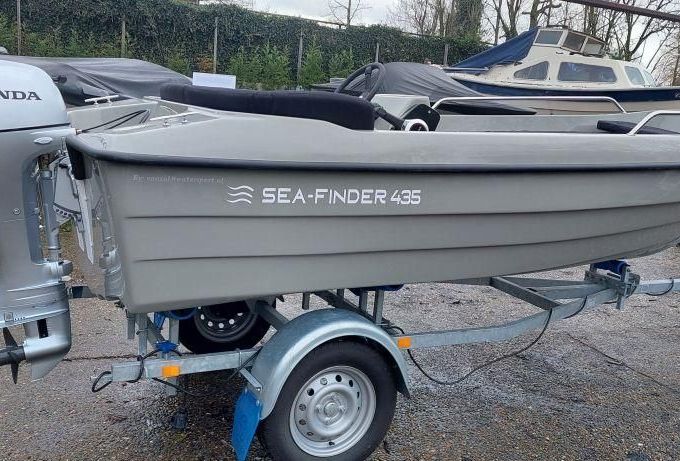 Seafinder 435