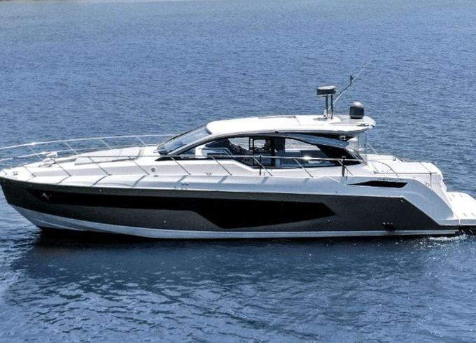 Azimut 51