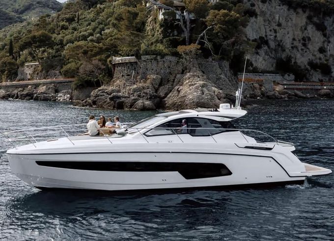 Azimut Atlantis 45