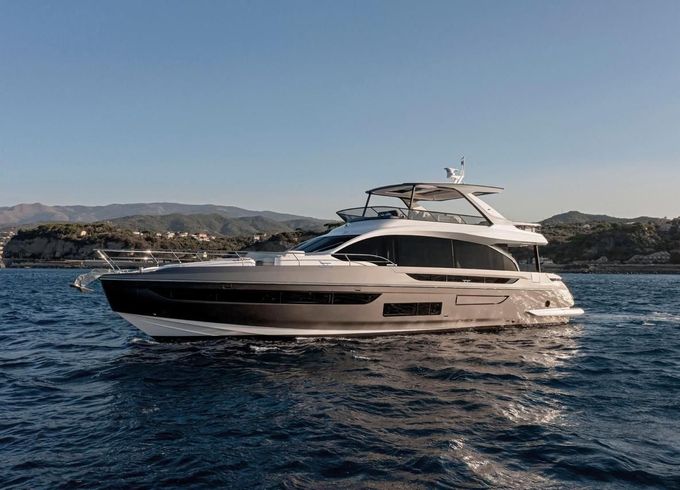 Azimut Fly 72