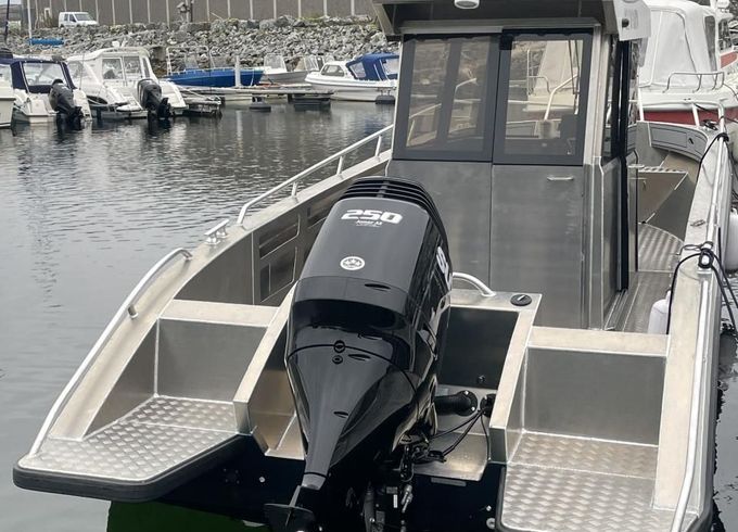 Alumarin 830 Cabin