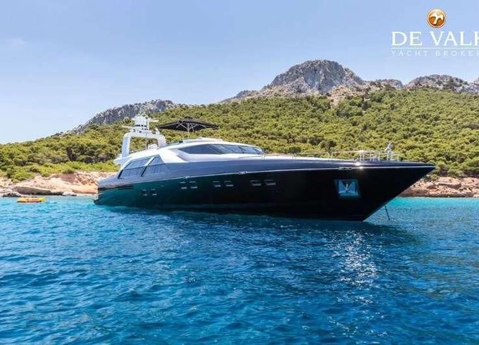 Devonport Yachts 137