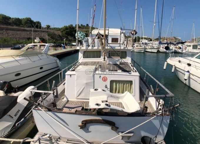 Cheoy Lee TRAWLER 34