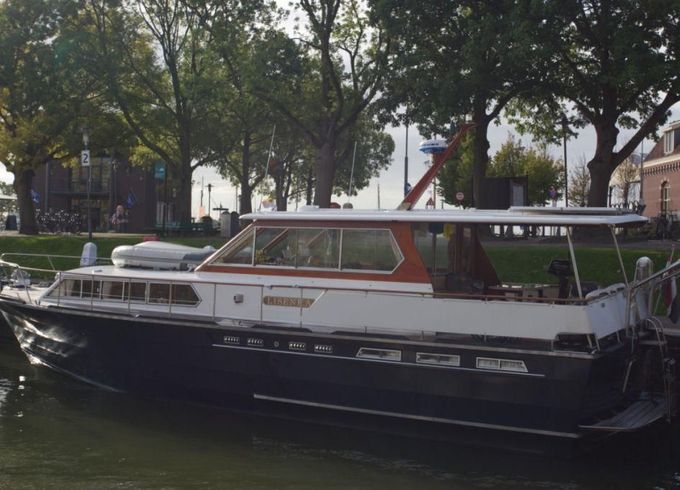 Lutje Motoryacht