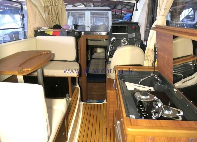 Quicksilver Activ 855 weekend