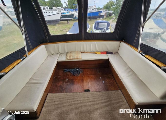 Coronet 27