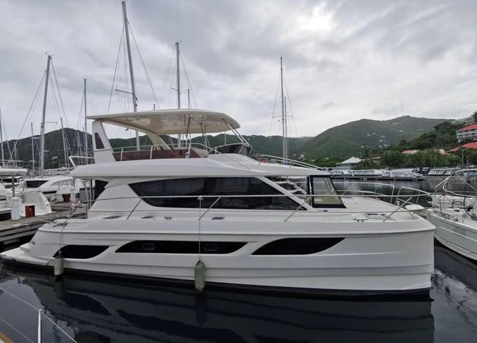 AQUILA 48