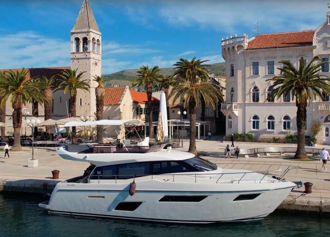 Ferretti 450