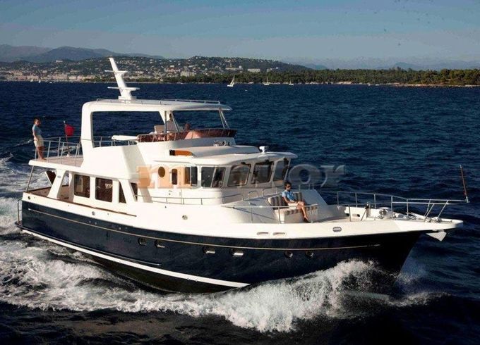 Selene 53