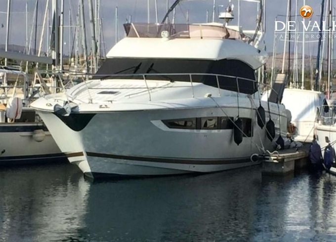 Jeanneau Prestige 50.