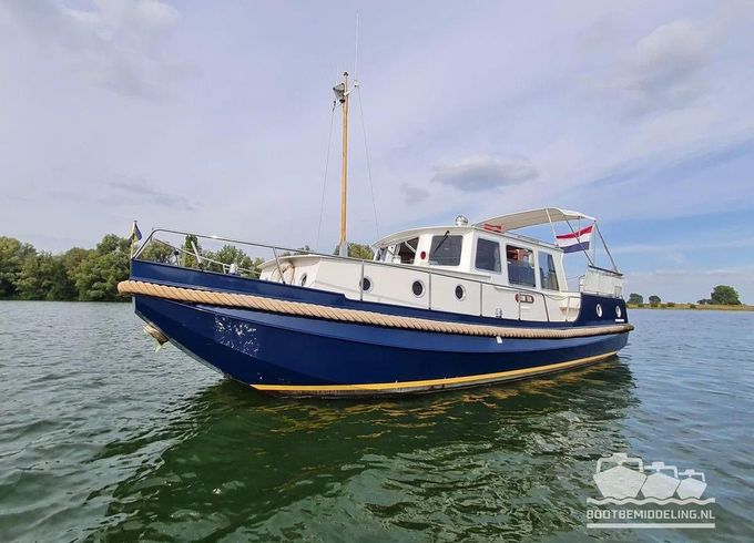 Linssen Sturdy 1000 AC Royal