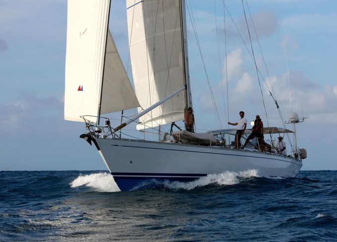Nautors Swan 70