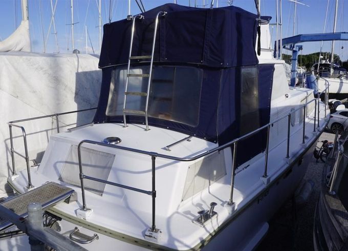 De Amer Amerglass 32 AK II Fly refit to