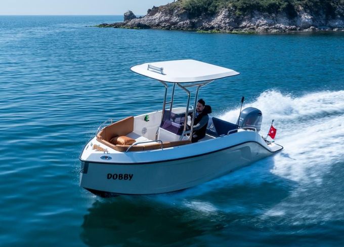 Bey Yacht B18