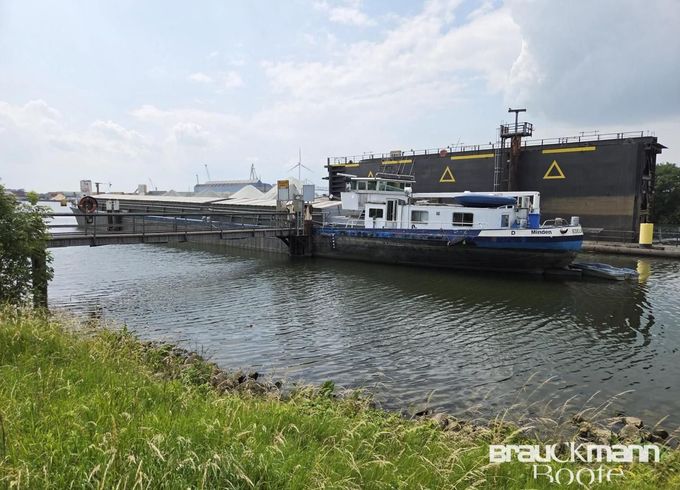Schiffswerft Haßmersheim am Neckar Edelw