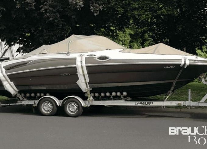 Sea Ray 270 Sundeck