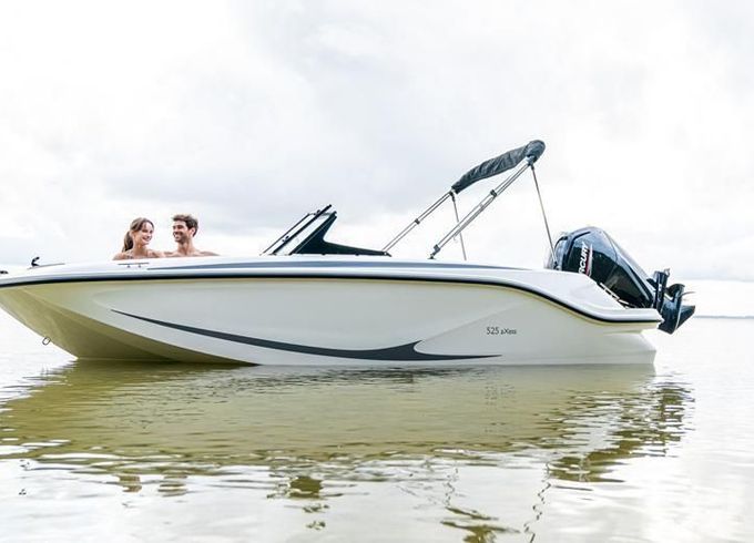 Quicksilver 525 aXess/Mercury 8CV injection/prêt à n