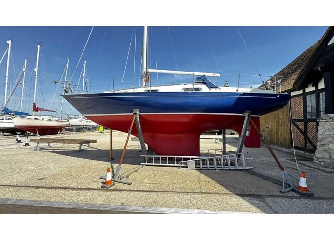 Contessa 32