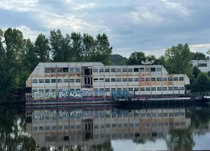 Neptun - Botel
