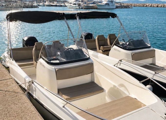 Motorboat Quicksilver Activ 605 Sundeck 150hp